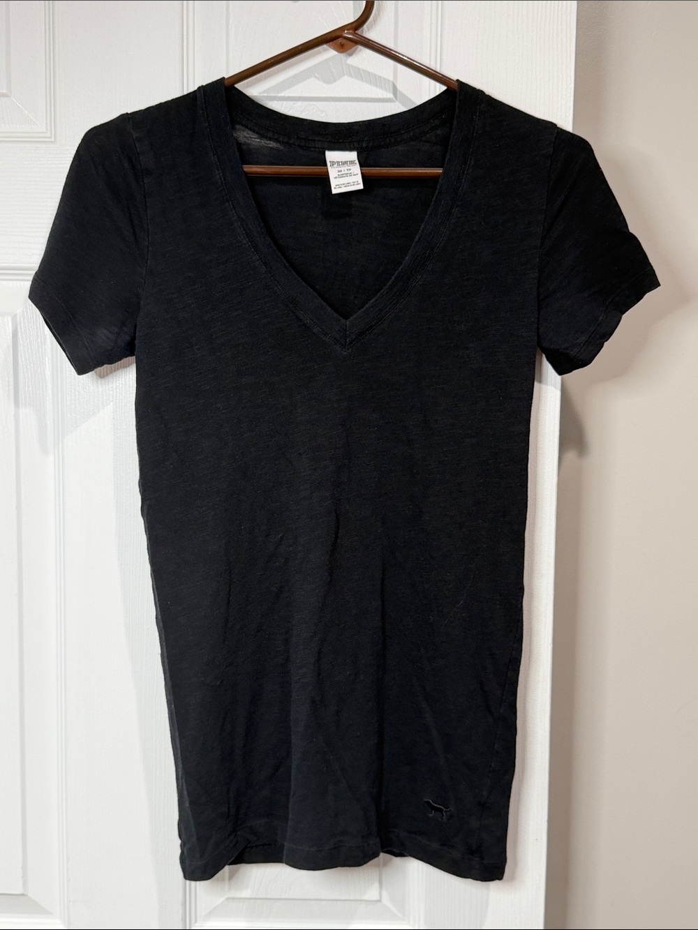 PINK Victoria's Secret Black V-Neck Short Sleeve Tee